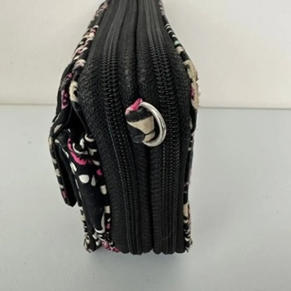 Vera Bradley Bandana Swirl All In One Crossbody Wristlet Wallet No Straps & Wear - Picture 4 of 11